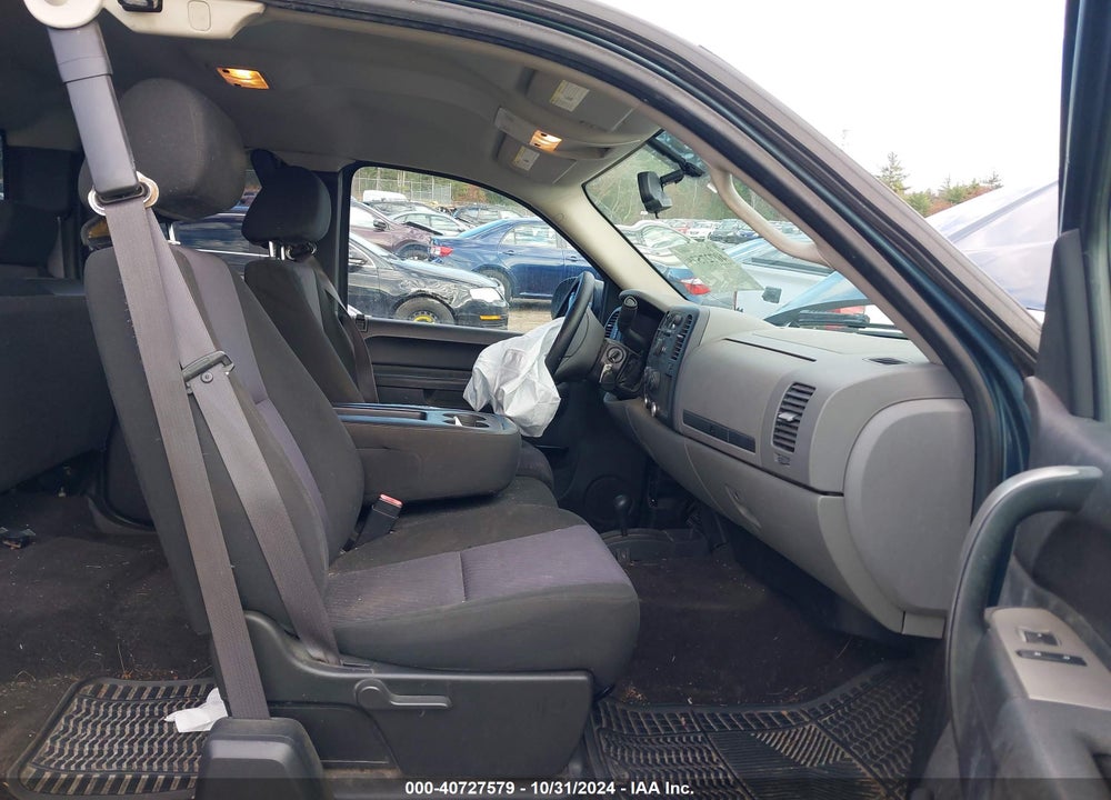 2010 GMC SIERRA 1500 SL VIN: 1GTSKUEA0AZ105517