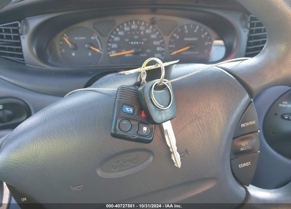 1998 FORD TAURUS LX/SE VIN: 1FAFP52S0WA242295