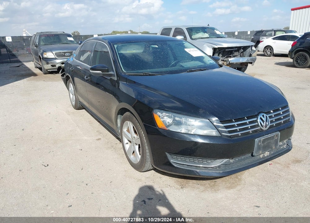 2013 VOLKSWAGEN PASSAT 2.5L SE VIN: 1VWBH7A38DC120049
