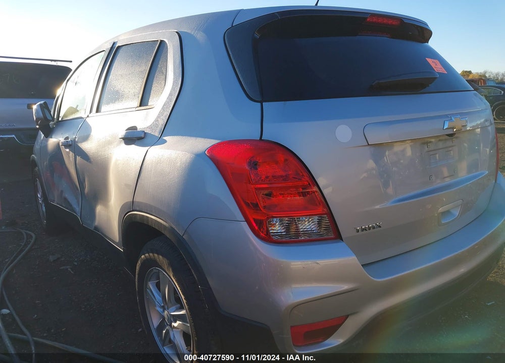 2019 CHEVROLET TRAX LS VIN: 3GNCJKSB2KL213985