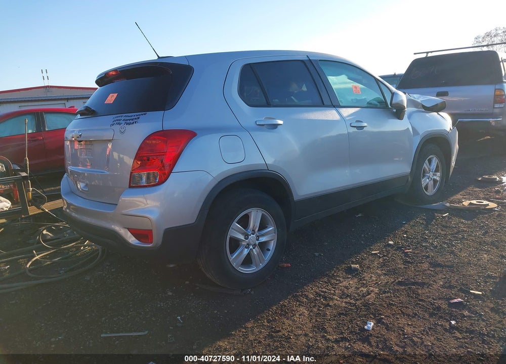 2019 CHEVROLET TRAX LS VIN: 3GNCJKSB2KL213985