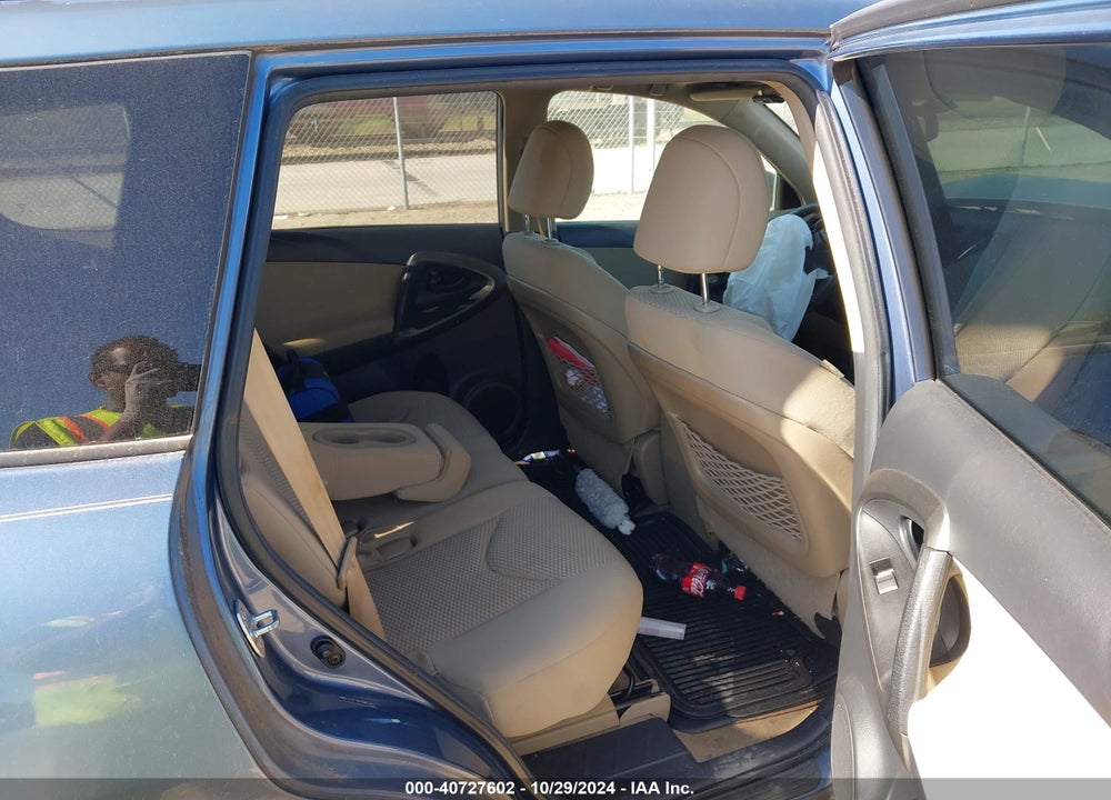 2011 TOYOTA RAV4 VIN: 2T3ZF4DV4BW059912