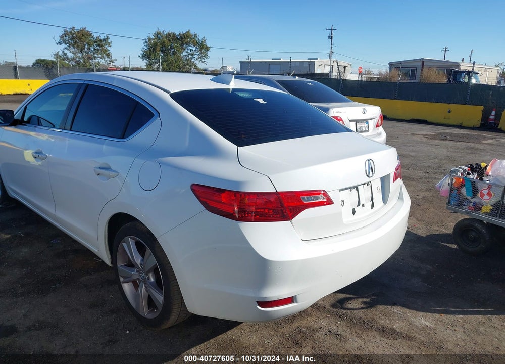 2015 ACURA ILX 2.0L VIN: 19VDE1F52FE010730