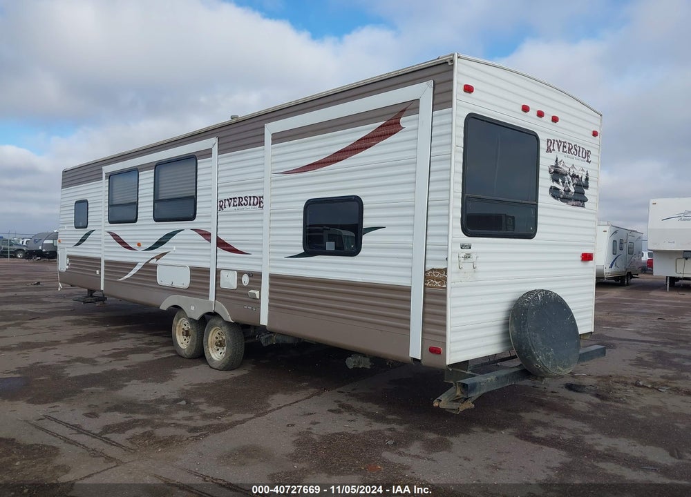 2012 RIVERSIDE 31BHS TRAVEL TRAILER 36 FT 2 SLIDEOUTS VIN: 521BT362XCP015470