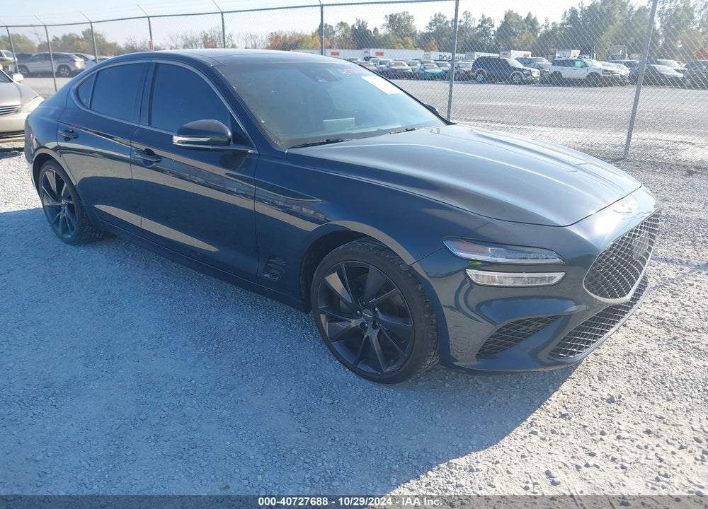 2022 GENESIS G70 3.3T AWD VIN: KMTG54TE8NU095696