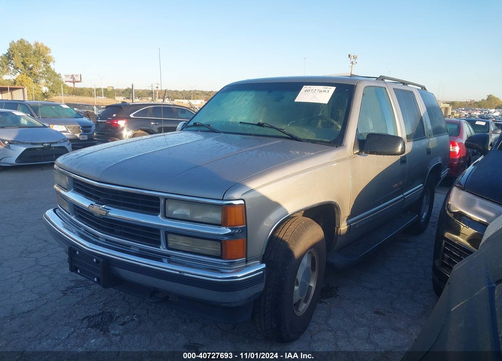 1999 CHEVROLET TAHOE LS VIN: 1GNEK13R0XJ525751