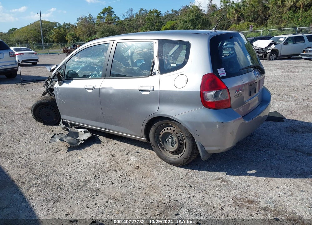 2007 HONDA FIT VIN: JHMGD38407S025795