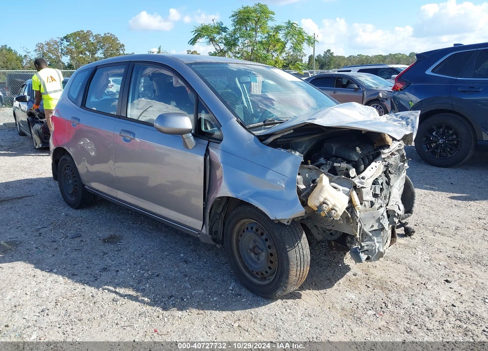 2007 HONDA FIT VIN: JHMGD38407S025795