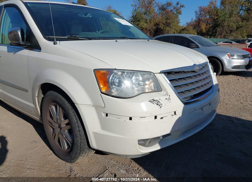 2008 CHRYSLER TOWN & COUNTRY LIMITED VIN: 2A8HR64X68R646396