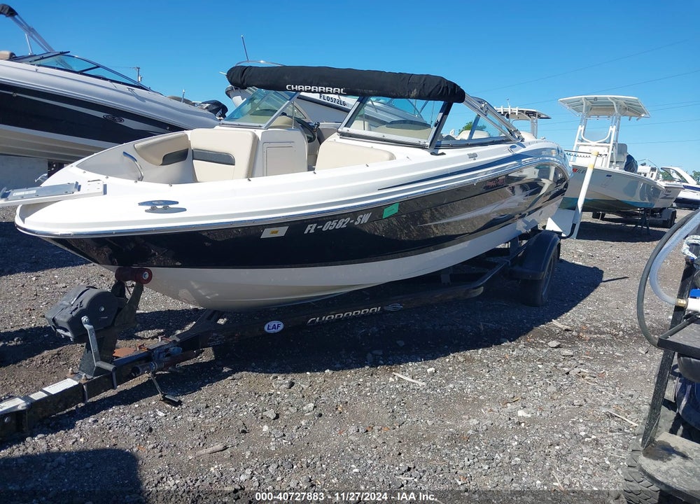 2017 CHAPARRAL BOAT VIN: FGBV0169H617
