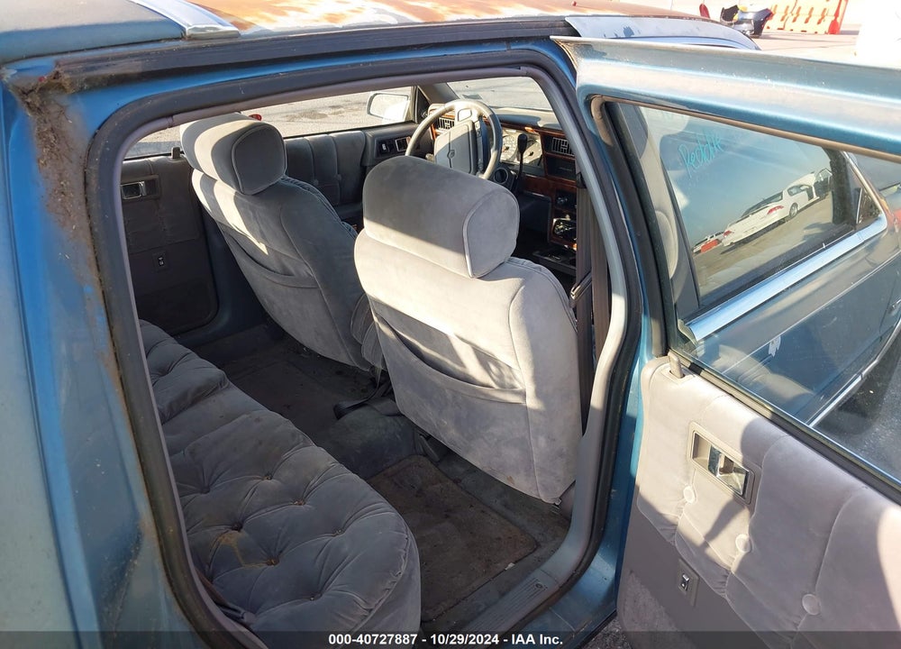 1993 CHRYSLER LEBARON LANDAU A-BODY VIN: 3C3XA5632PT530160