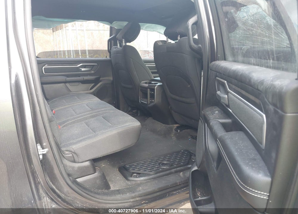 2020 RAM 1500 VIN: 1C6RREFT5LN406169