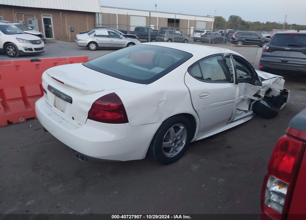 2004 PONTIAC GRAND PRIX GT1 VIN: 2G2WP522941177680