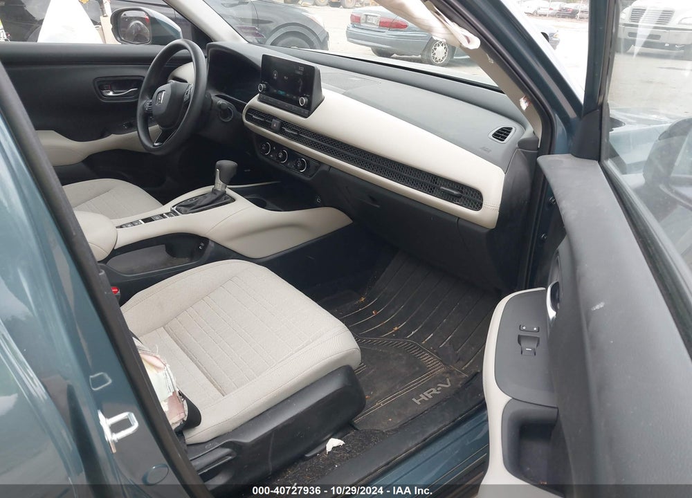 2024 HONDA HR-V AWD LX VIN: 3CZRZ2H32RM750656