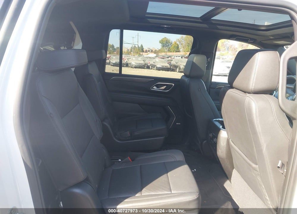 2022 CHEVROLET SUBURBAN 4WD Z71 VIN: 1GNSKDKD2NR204710