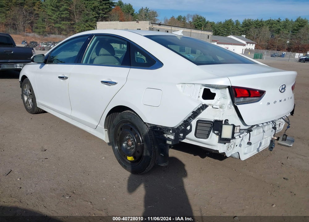2019 HYUNDAI SONATA LIMITED VIN: 5NPE34AF2KH818634