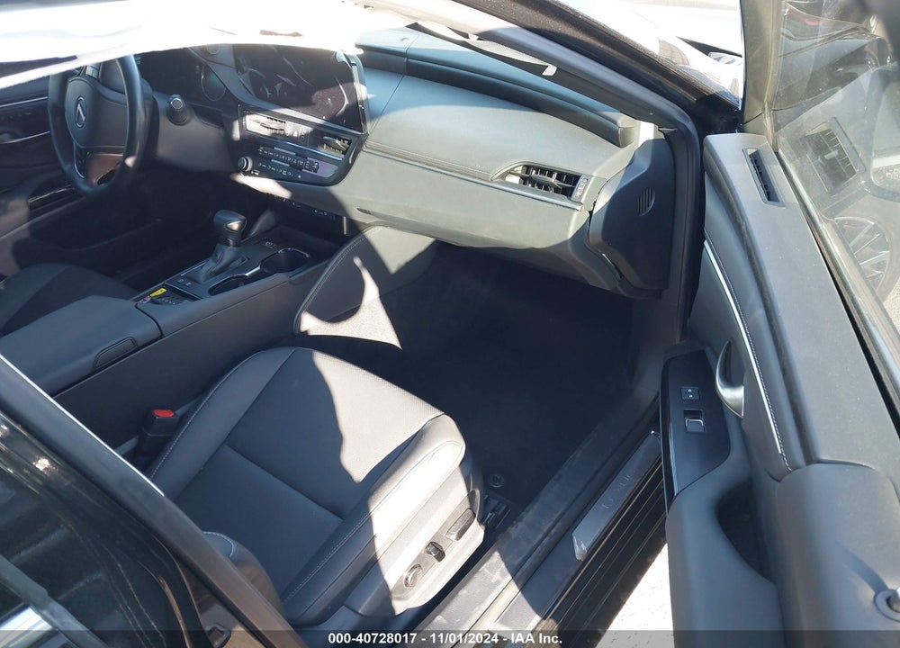 2024 LEXUS ES 300H VIN: 58ADA1C16RU043485