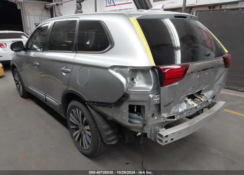 2019 MITSUBISHI OUTLANDER VIN: JA4AD3A38KZ014949
