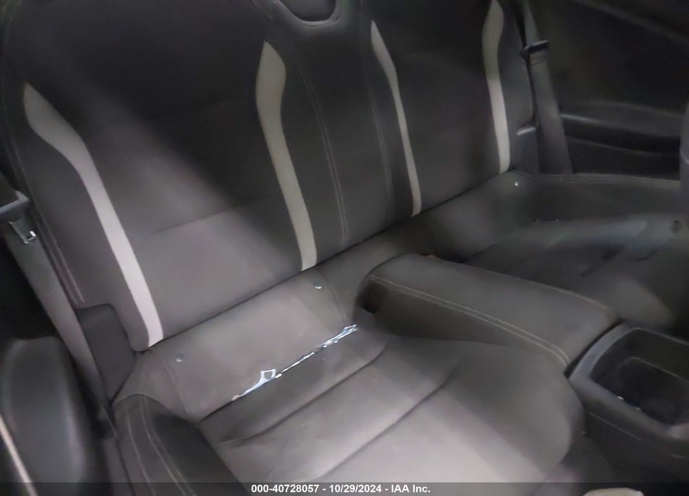 2019 CHEVROLET CAMARO 1LT VIN: 1G1FB1RSXK0144892