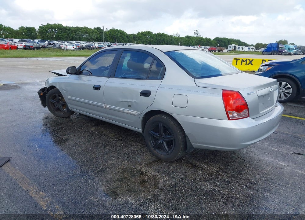 2006 HYUNDAI ELANTRA GLS/LIMITED VIN: KMHDN46D26U209760