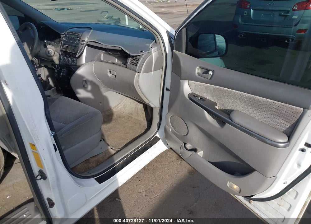 2007 TOYOTA SIENNA LE VIN: 5TDZK23C37S072773