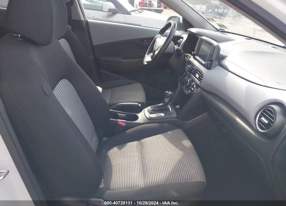 2021 HYUNDAI KONA SEL VIN: KM8K22AAXMU602842