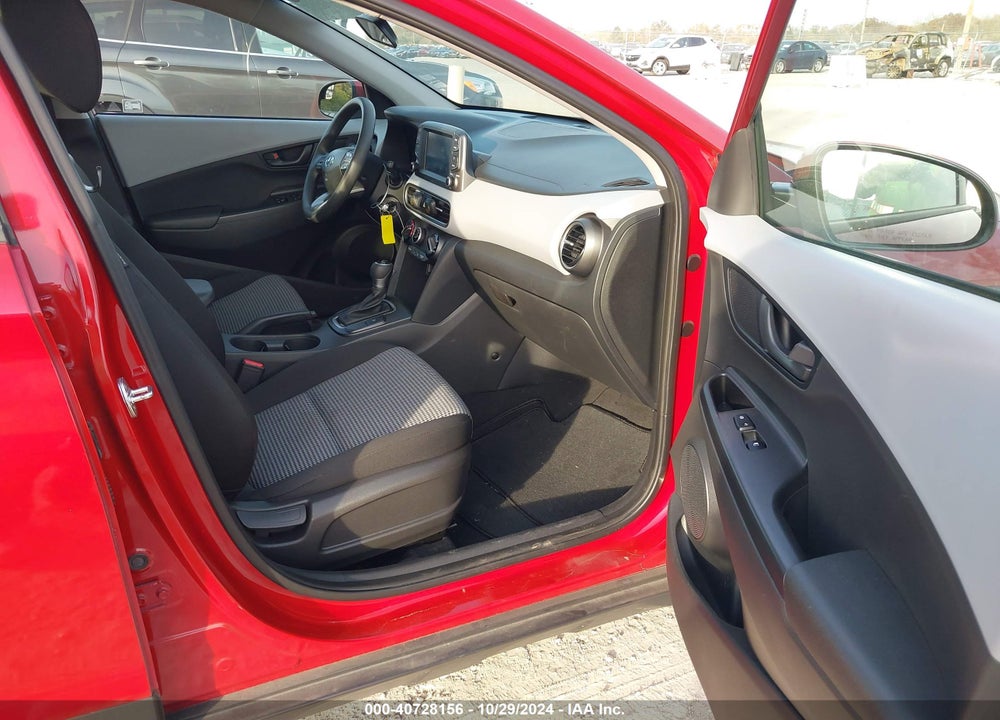 2019 HYUNDAI KONA SE VIN: KM8K12AA8KU341405