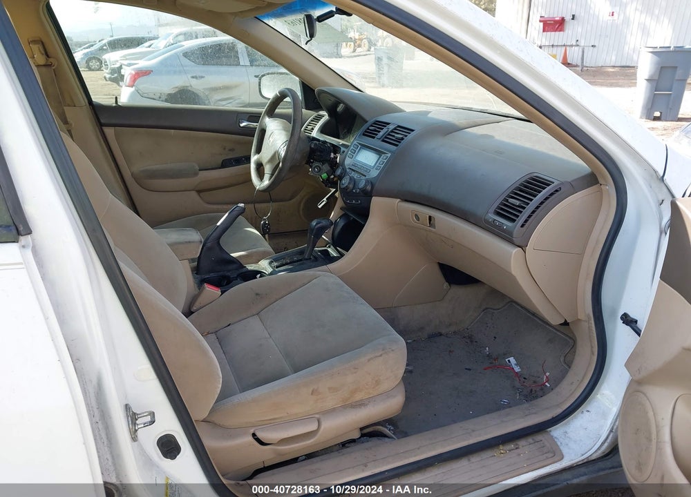 2006 HONDA ACCORD 2.4 VP VIN: 1HGCM56176A136290