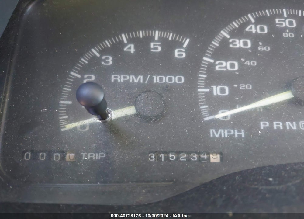 1997 GMC SUBURBAN 1500 SL VIN: 3GKFK16R1VG511157