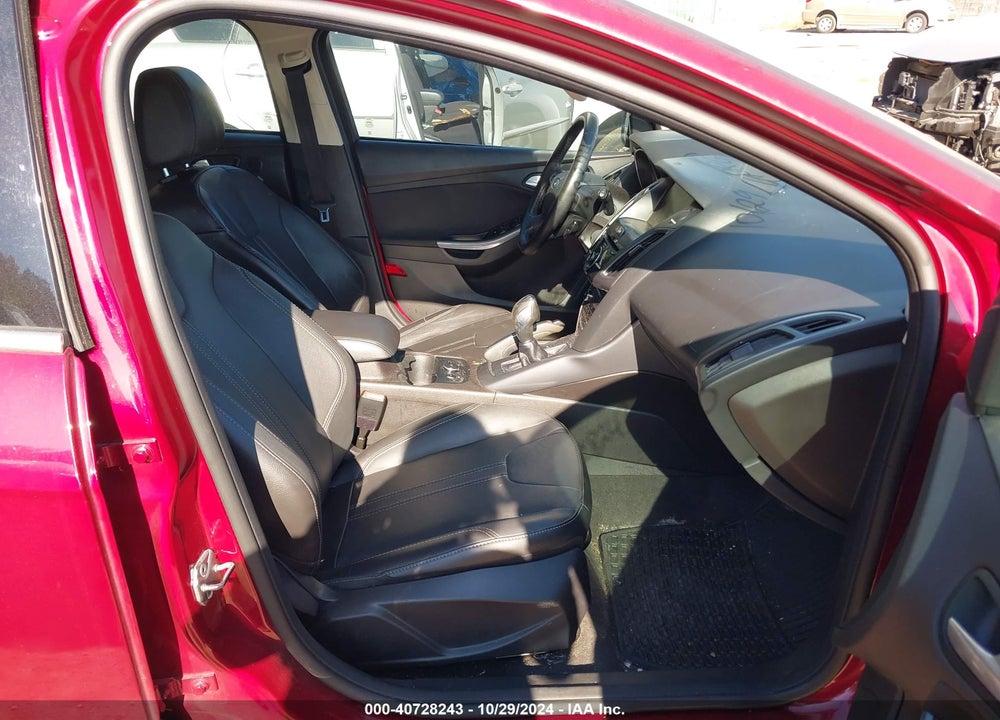 2013 FORD FOCUS TITANIUM VIN: 1FADP3N28DL269897