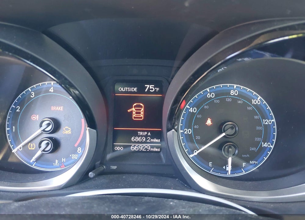 2014 TOYOTA COROLLA S PLUS VIN: 5YFBURHE0EP020408