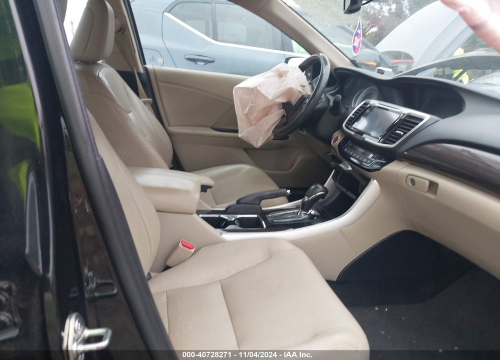 2016 HONDA ACCORD EX-L V-6 VIN: 1HGCR3F85GA016914