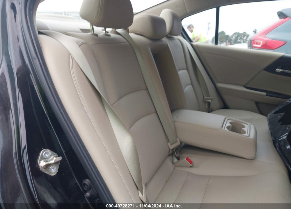 2016 HONDA ACCORD EX-L V-6 VIN: 1HGCR3F85GA016914