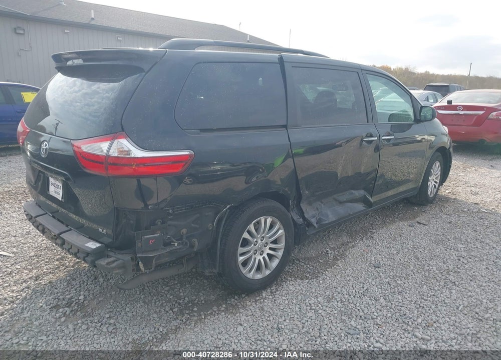 2015 TOYOTA SIENNA XLE LIMITED VIN: 5TDYK3DCXFS643030