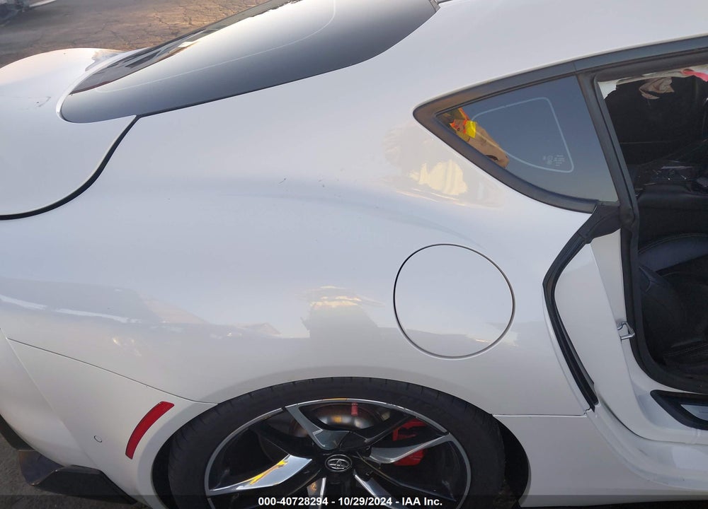 2021 TOYOTA SUPRA VIN: WZ1DB0C01MW038736