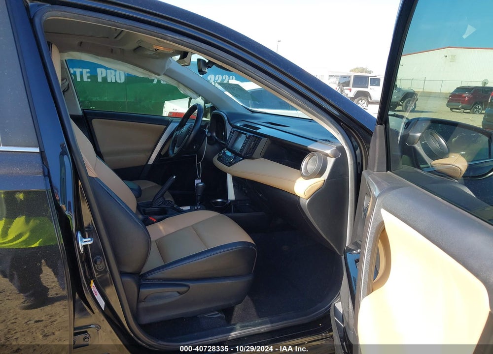2016 TOYOTA RAV4 HYBRID LIMITED VIN: JTMDJREV6GD011661