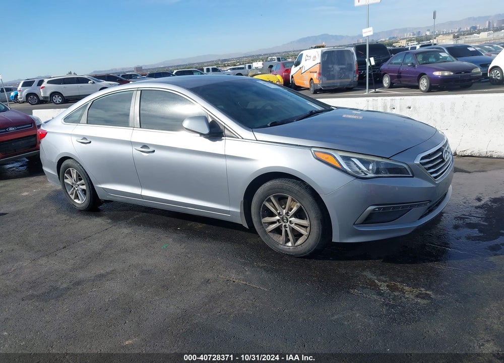 2015 HYUNDAI SONATA SE VIN: 5NPE24AF4FH178967