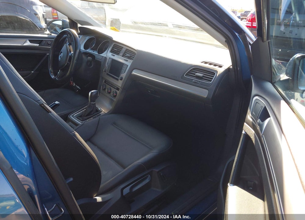 2016 VOLKSWAGEN GOLF SPORTWAGEN TSI SE 4-DOOR VIN: 3VWC17AU6GM514749
