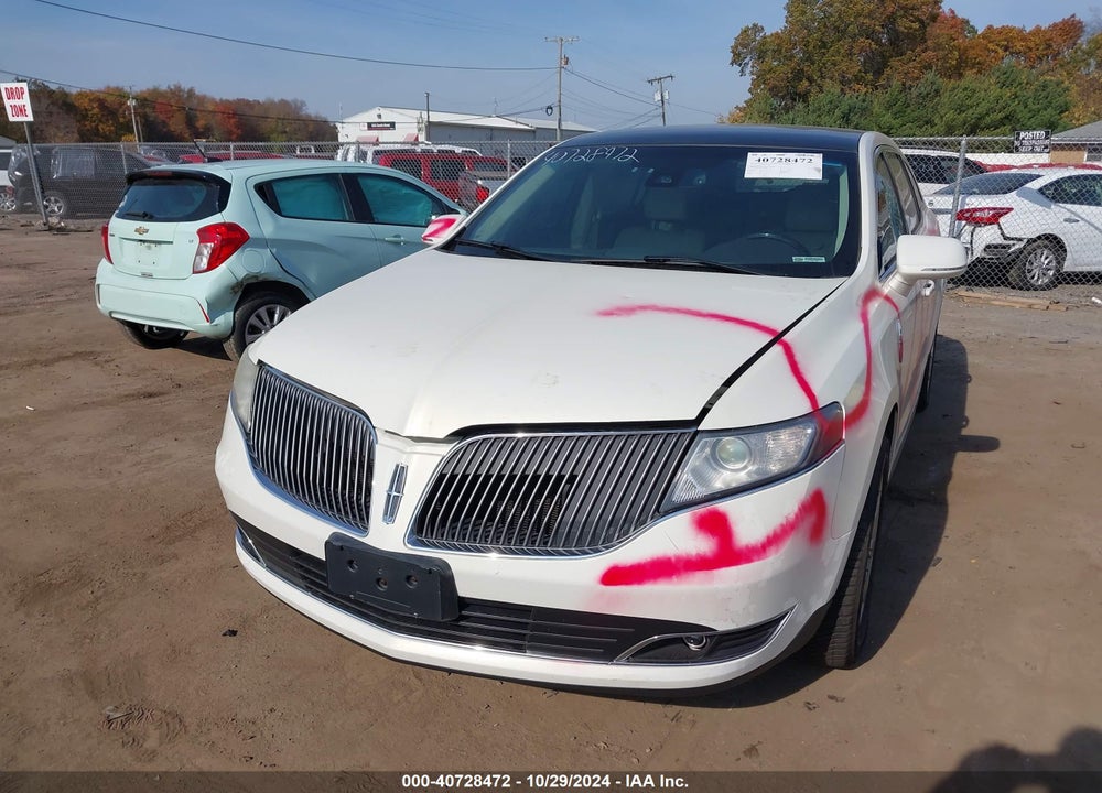2013 LINCOLN MKT VIN: 2LMHJ5FK2DBL52118