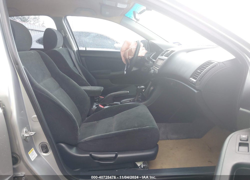 2006 HONDA ACCORD 2.4 LX VIN: 3HGCM56406G701393