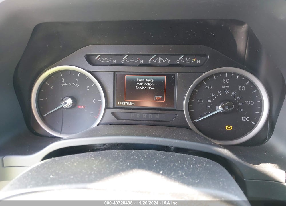 2018 FORD EXPEDITION XLT VIN: 1FMJU1HT2JEA23860