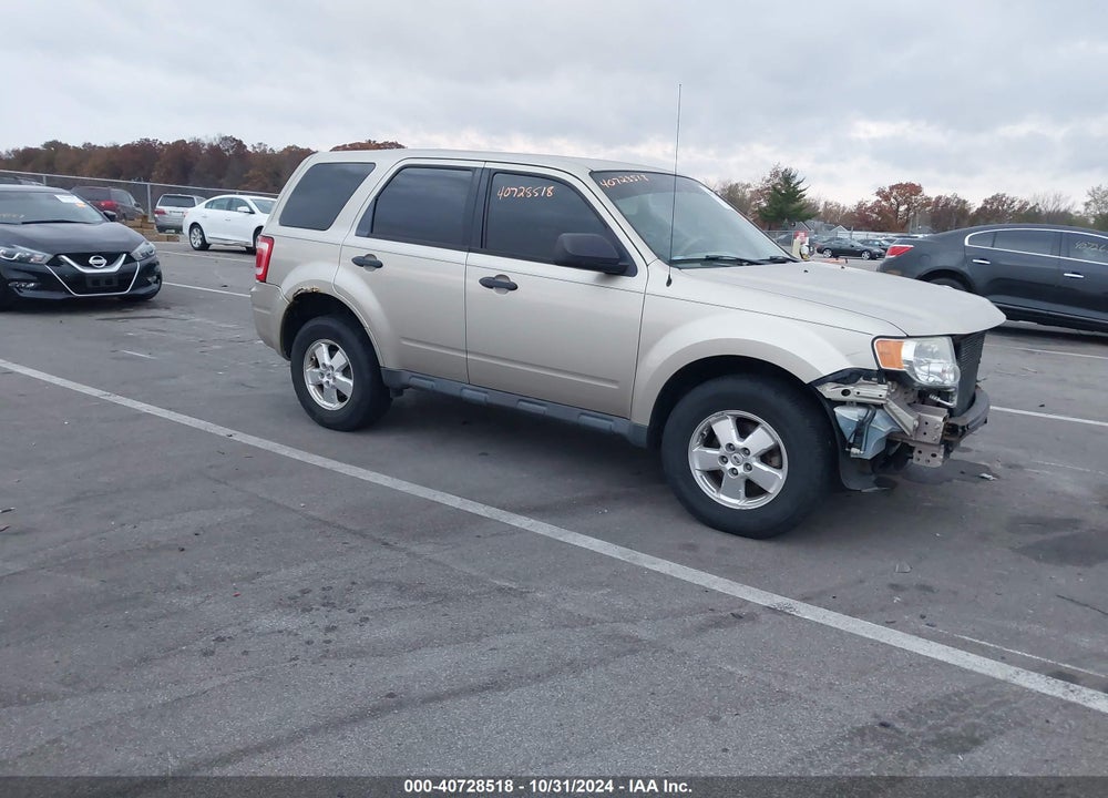2011 FORD ESCAPE XLS VIN: 1FMCU9C78BKA87874
