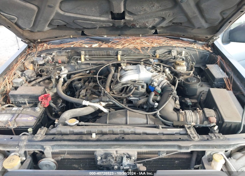2000 NISSAN PATHFINDER LE/SE/XE VIN: JN8AR07S2YW424665