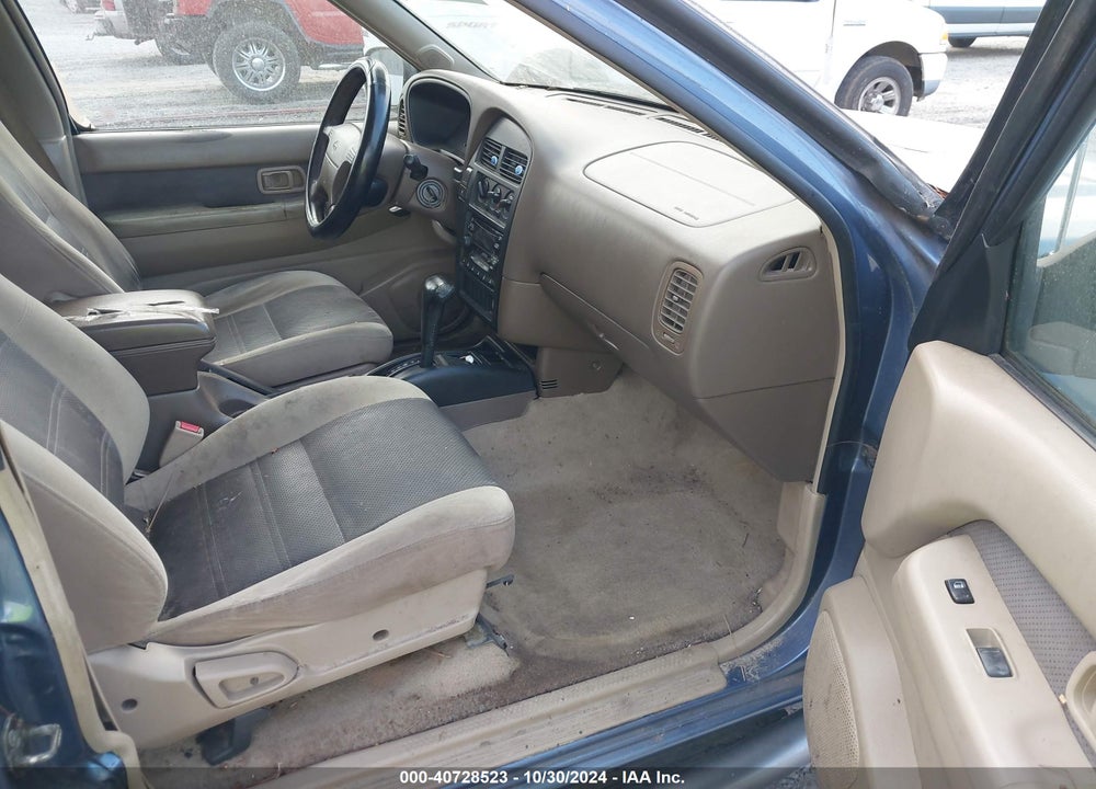 2000 NISSAN PATHFINDER LE/SE/XE VIN: JN8AR07S2YW424665