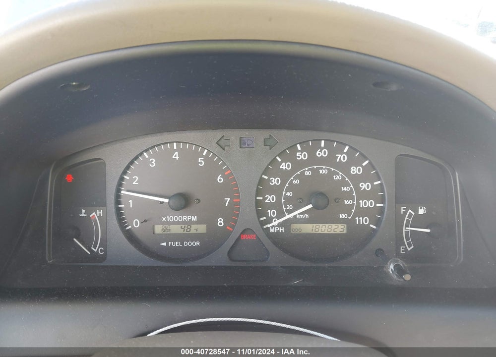 1998 TOYOTA COROLLA LE VIN: 2T1BR18E8WC017082