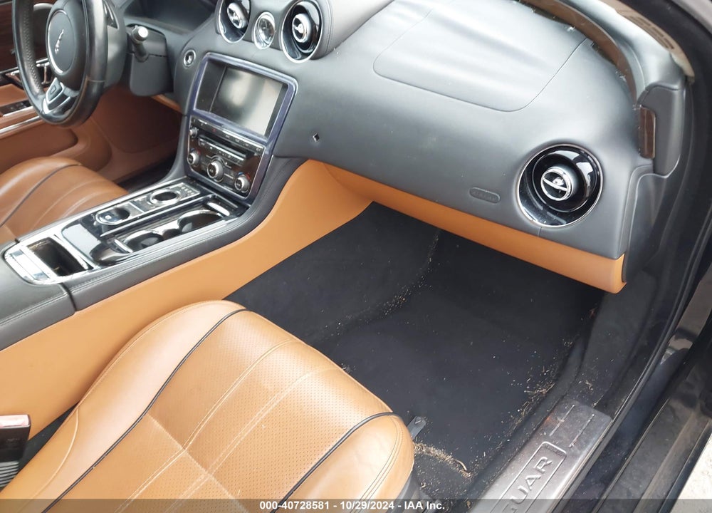 2014 JAGUAR XJ XJL PORTFOLIO VIN: SAJWJ2GD1E8V64407