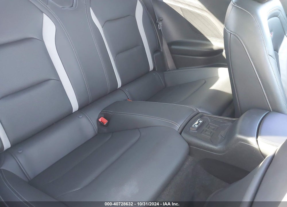 2018 CHEVROLET CAMARO 2SS VIN: 1G1FH1R78J0138937