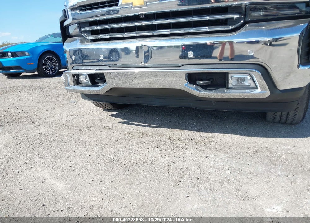 2020 CHEVROLET SILVERADO 1500 4WD SHORT BED LTZ VIN: 3GCUYGEL3LG109333