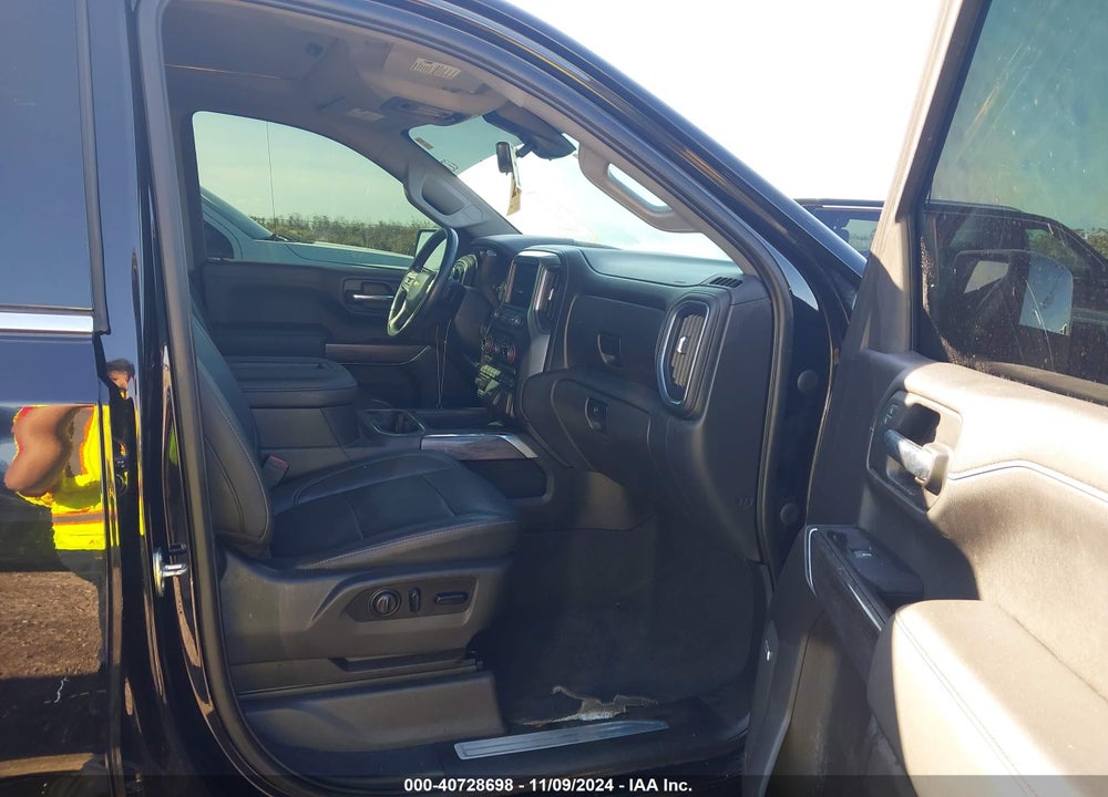 2020 CHEVROLET SILVERADO 1500 4WD SHORT BED LTZ VIN: 3GCUYGEL3LG109333