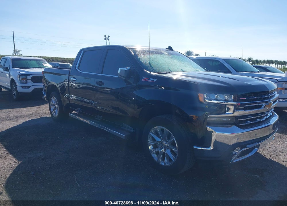 2020 CHEVROLET SILVERADO 1500 4WD SHORT BED LTZ VIN: 3GCUYGEL3LG109333